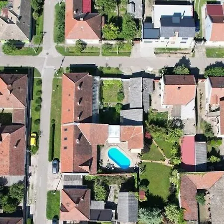 Villa Vintage Luxurious House *