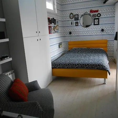 Vintage Luxurious House Villa